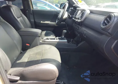 2018 Toyota Tacoma Trd Off Road from USA, damaged, VIN 5TFCZ5ANXJX161717